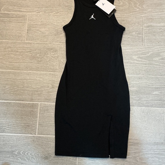 Jordan Dresses & Skirts - Jordan Women's Black Tight Fit Dress Sz XS  NWT